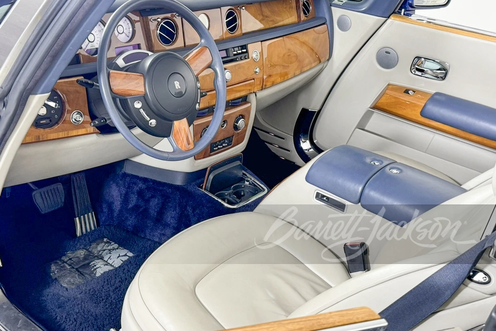 2009 Rolls-Royce Phantom VII - Image 6 of 17