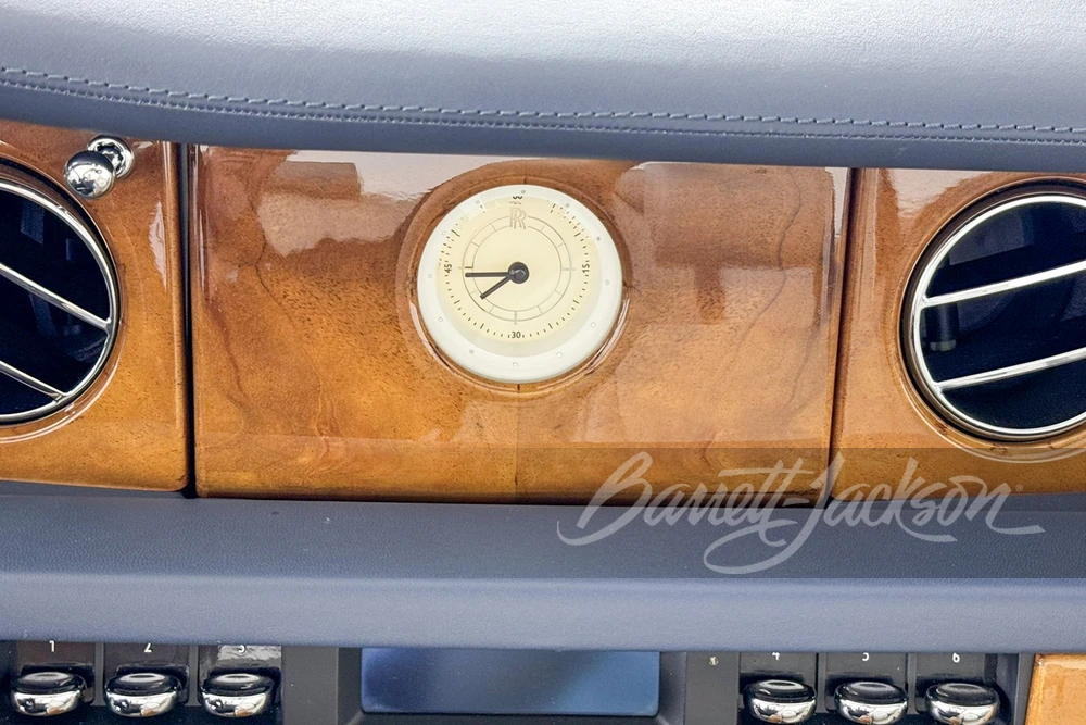 2009 Rolls-Royce Phantom VII - Image 15 of 17