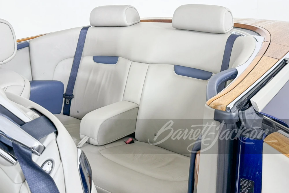 2009 Rolls-Royce Phantom VII - Image 7 of 17