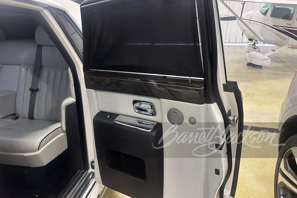 2009 Rolls-Royce Phantom VII - Image 6 of 31