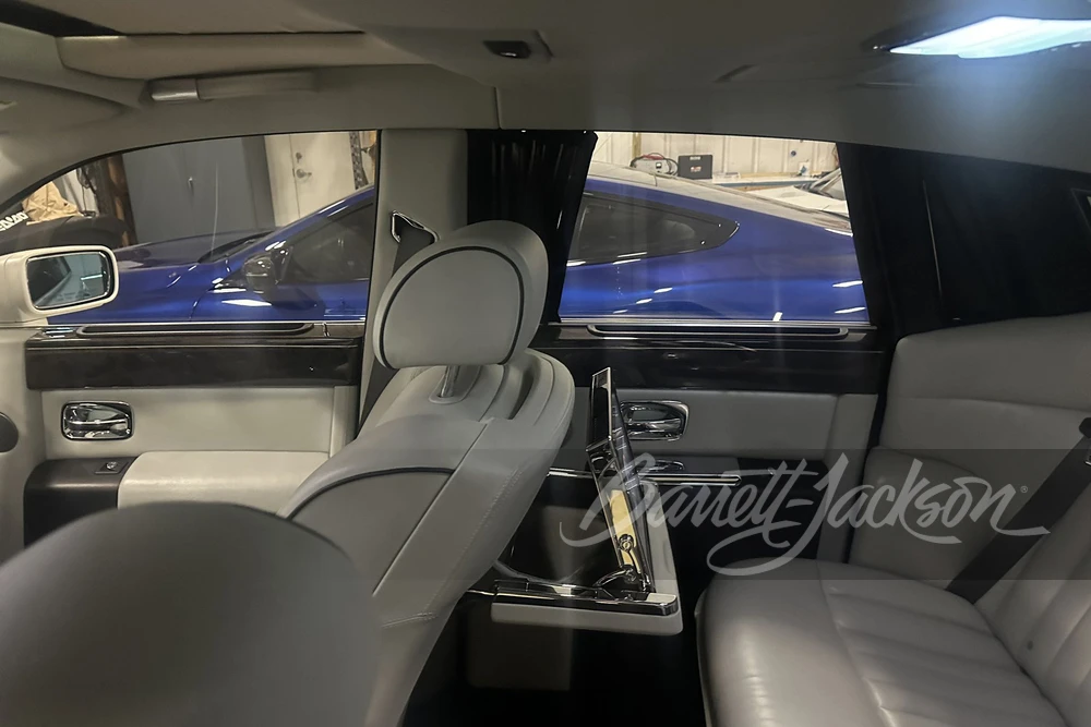 2009 Rolls-Royce Phantom VII - Image 26 of 31