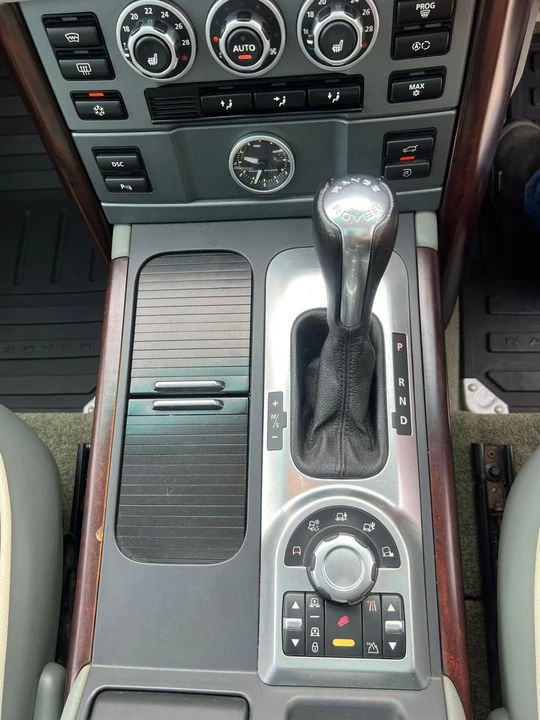 2009 Land Rover Range Rover L322 - Image 23 of 31