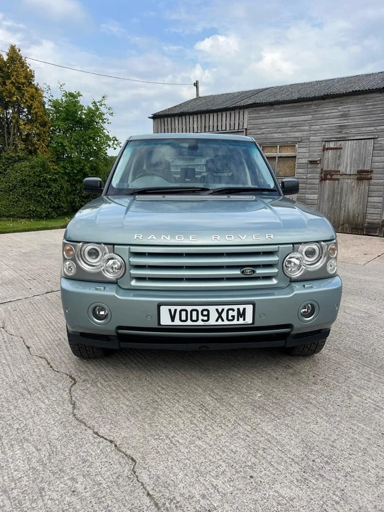 2009 Land Rover Range Rover L322 - Image 2 of 31