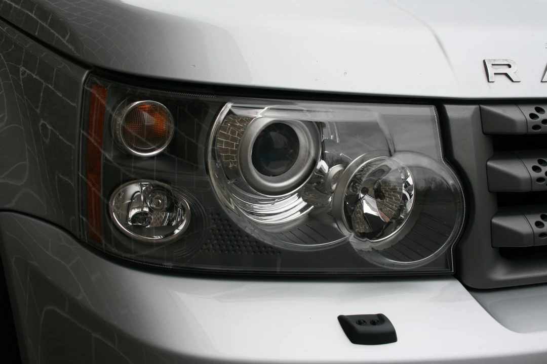 2009 Land Rover Range Rover Sport L320 - Image 18 of 31