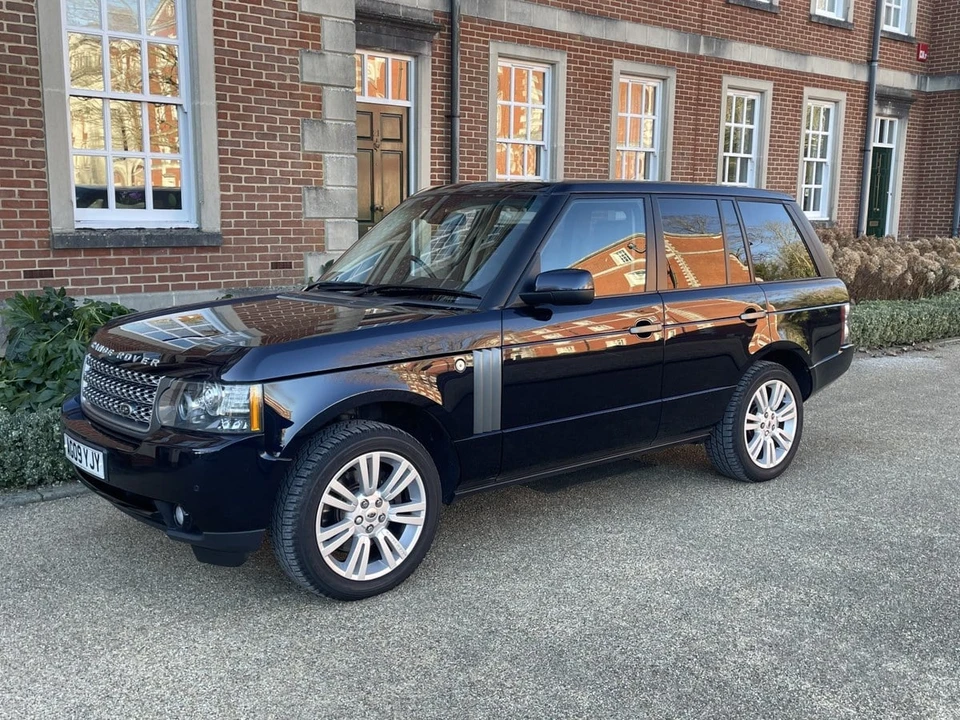 2009 Land Rover Range Rover L322 - Image 5 of 30