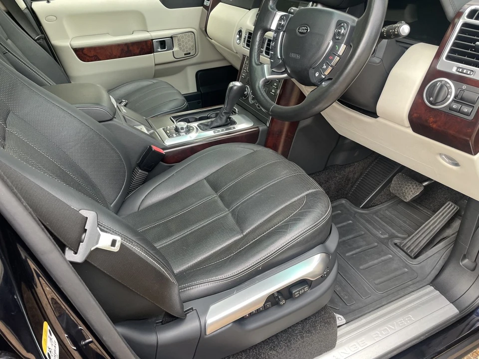 2009 Land Rover Range Rover L322 - Image 21 of 30