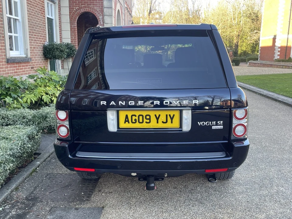 2009 Land Rover Range Rover L322 - Image 10 of 30