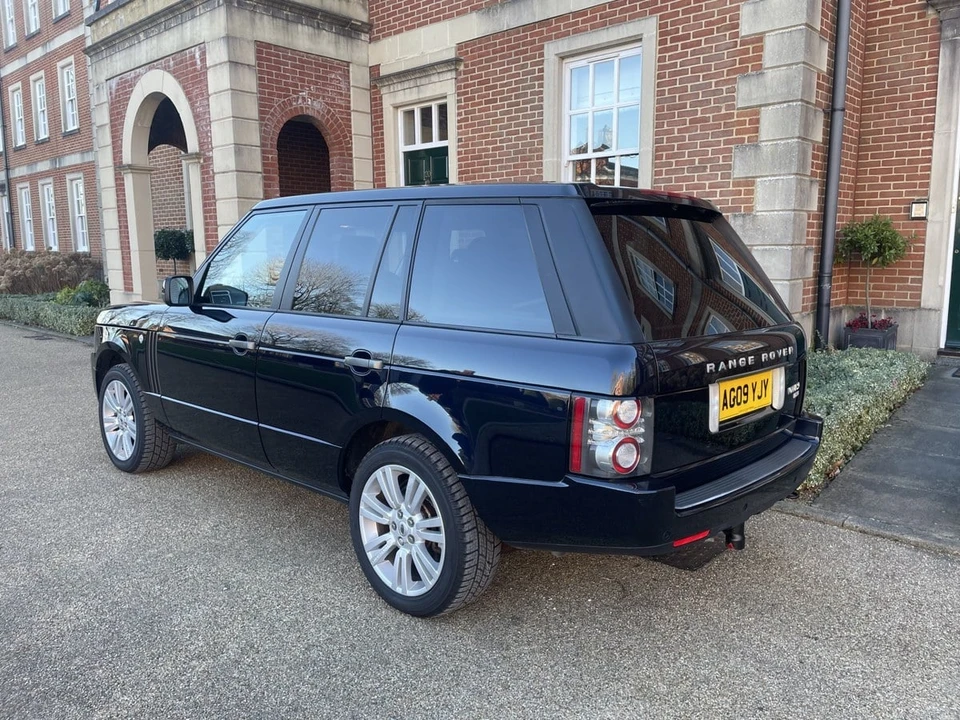 2009 Land Rover Range Rover L322 - Image 14 of 30