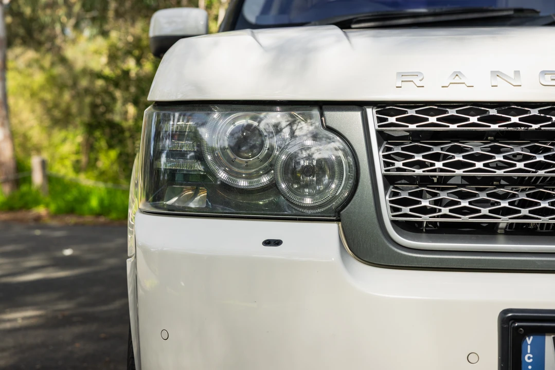 2009 Land Rover Range Rover L322 - Image 11 of 31