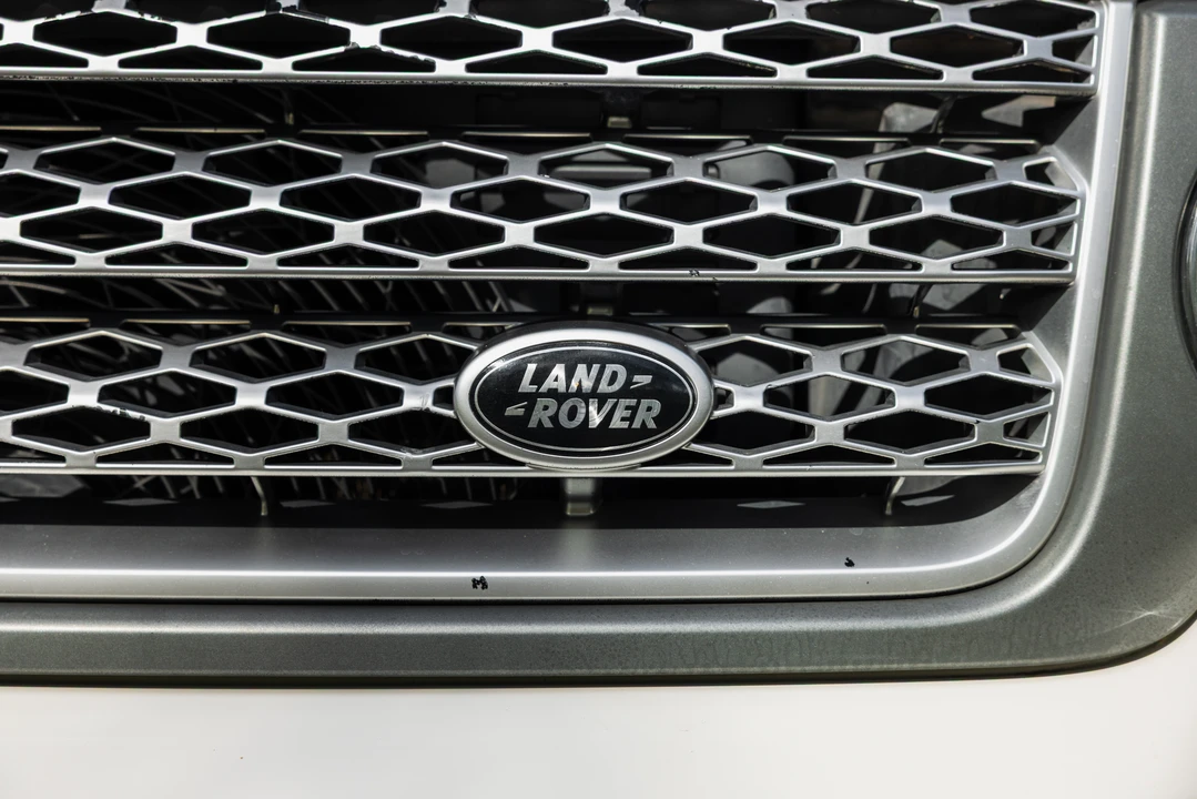 2009 Land Rover Range Rover L322 - Image 13 of 31