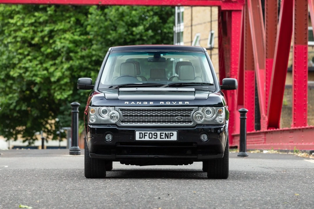 2009 Land Rover Range Rover L322 - Image 3 of 30