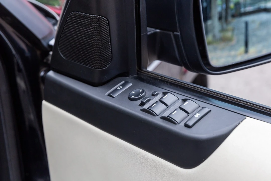 2009 Land Rover Range Rover L322 - Image 26 of 30