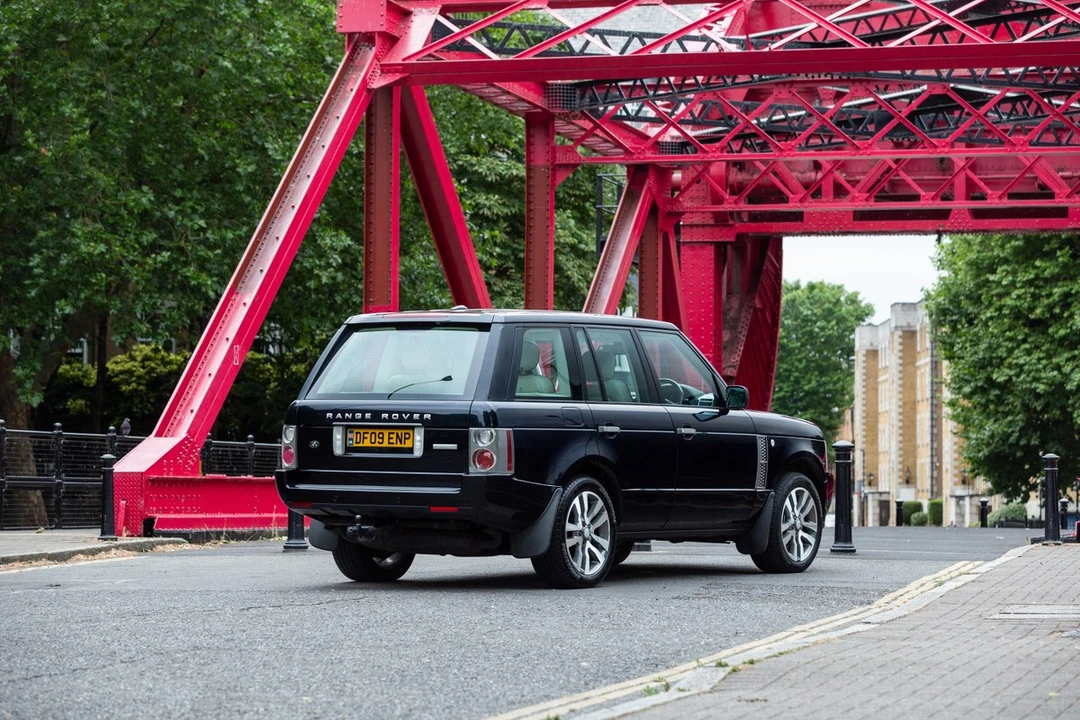2009 Land Rover Range Rover L322 - Image 9 of 30