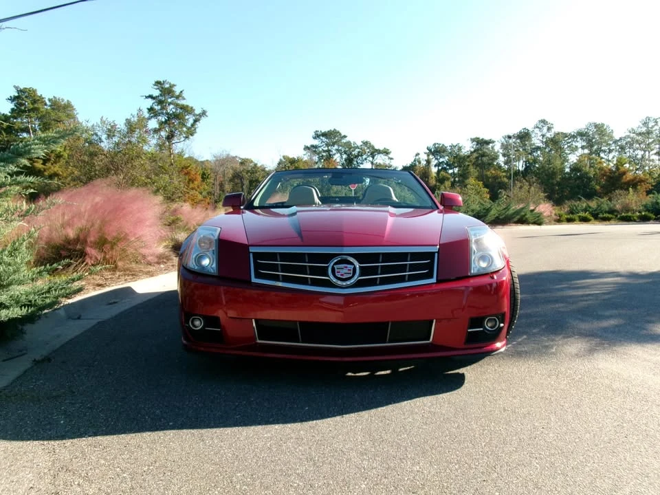 2009 Cadillac XLR - Image 5 of 8