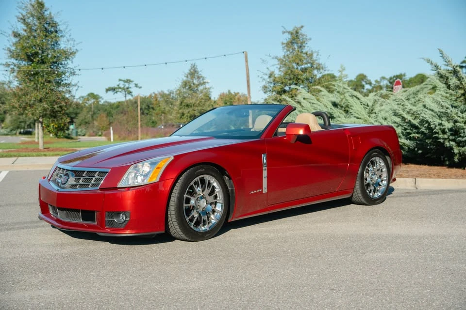2009 Cadillac XLR - Image 3 of 8