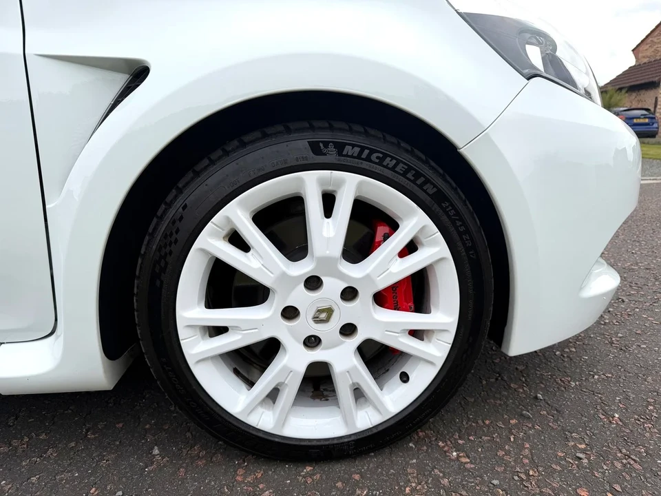 2009 Renault Clio 3rd Gen - Image 17 of 30