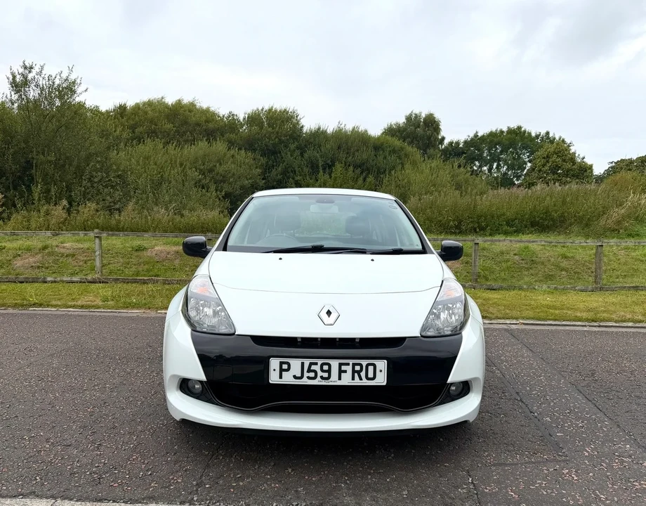 2009 Renault Clio 3rd Gen - Image 5 of 30