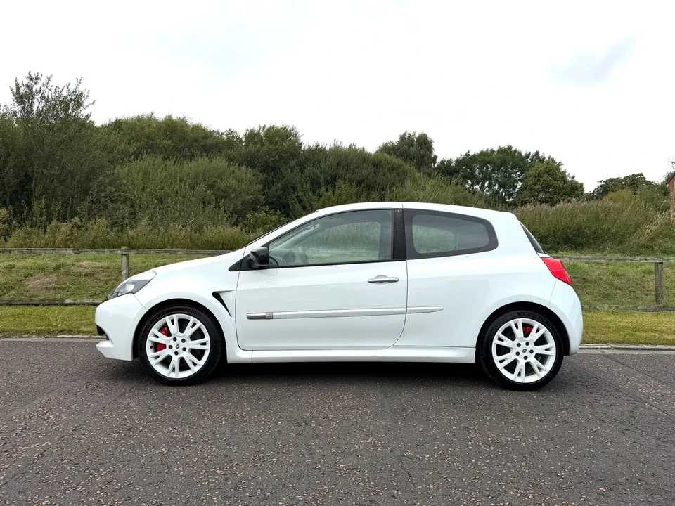 2009 Renault Clio 3rd Gen - Image 7 of 30
