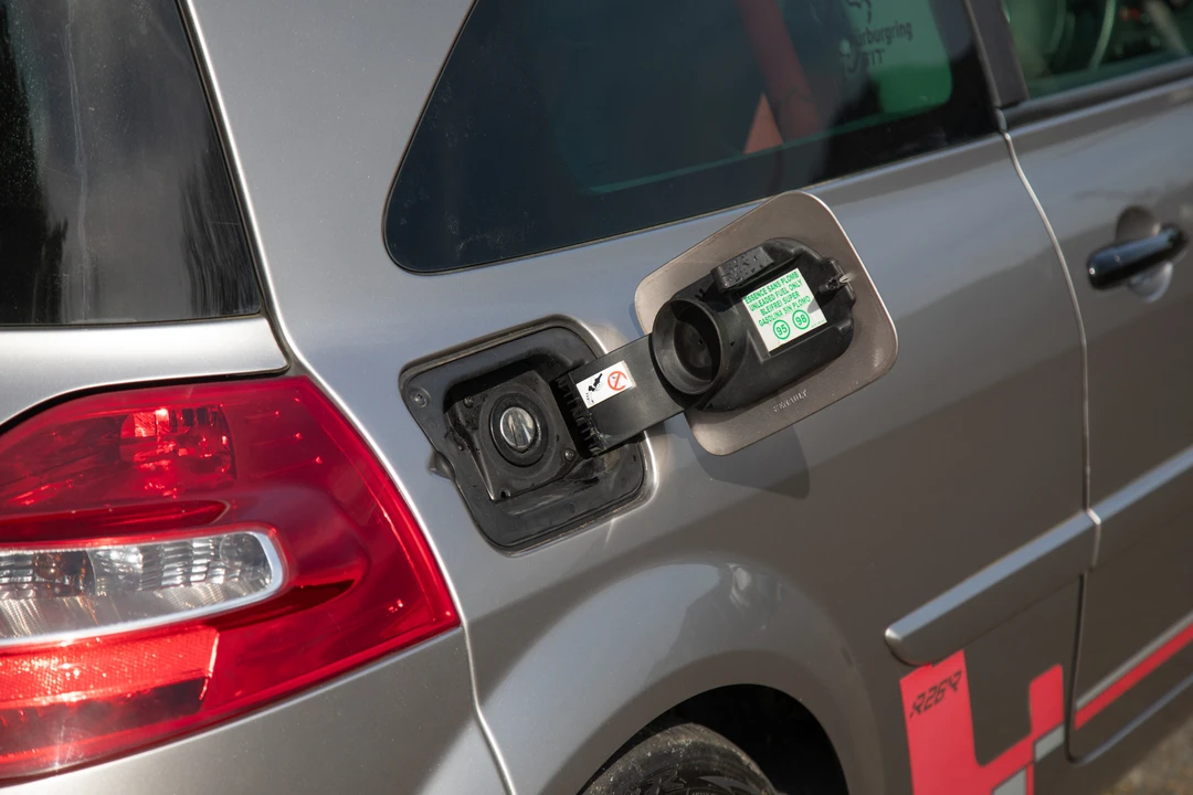 2009 Renault Megane RS I 2nd Gen - Image 23 of 31