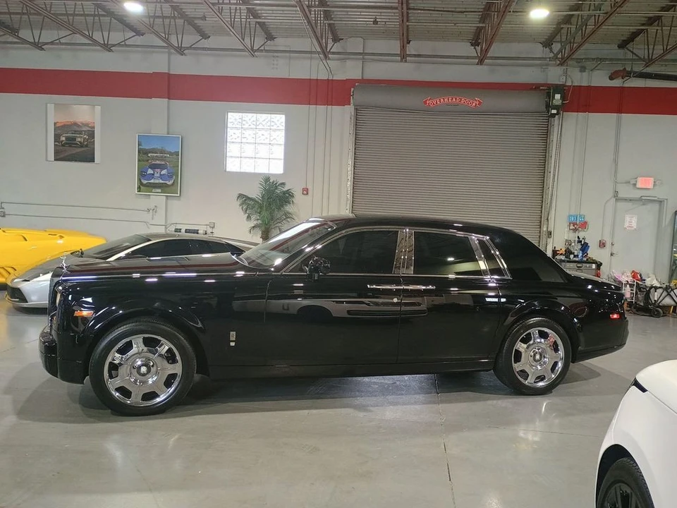 2009 Rolls-Royce Phantom VII - Image 2 of 12