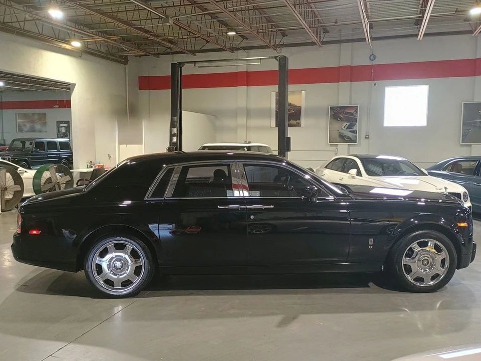 2009 Rolls-Royce Phantom VII - Image 7 of 12