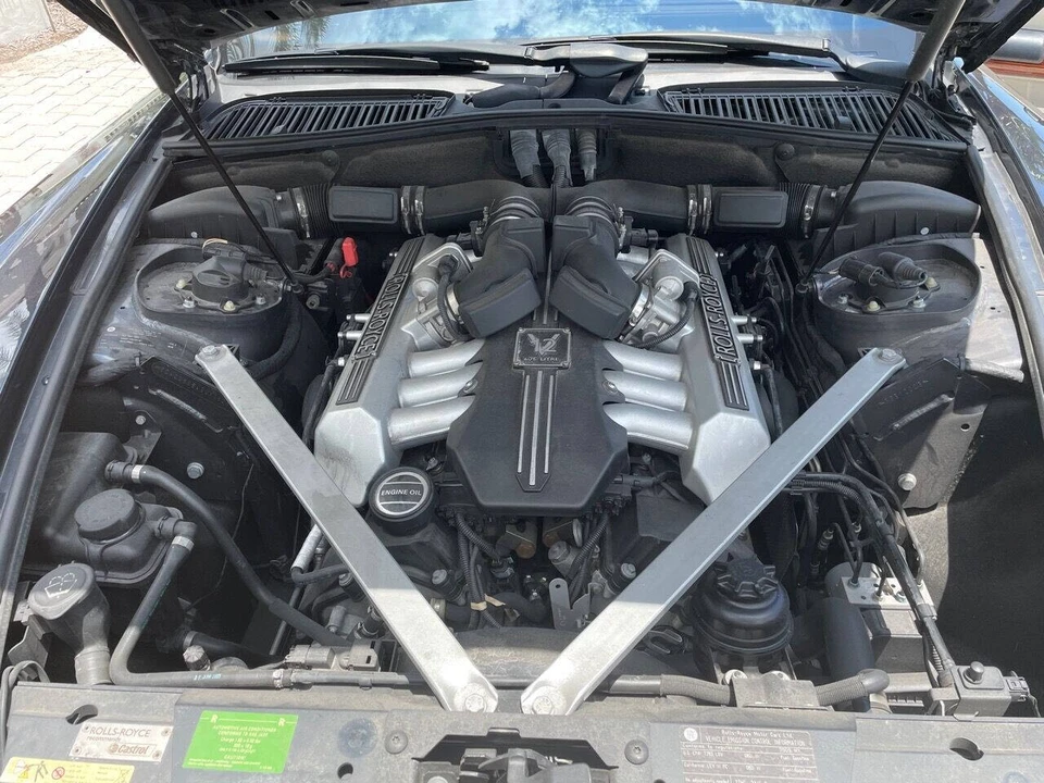 2009 Rolls-Royce Phantom VII - Image 16 of 31