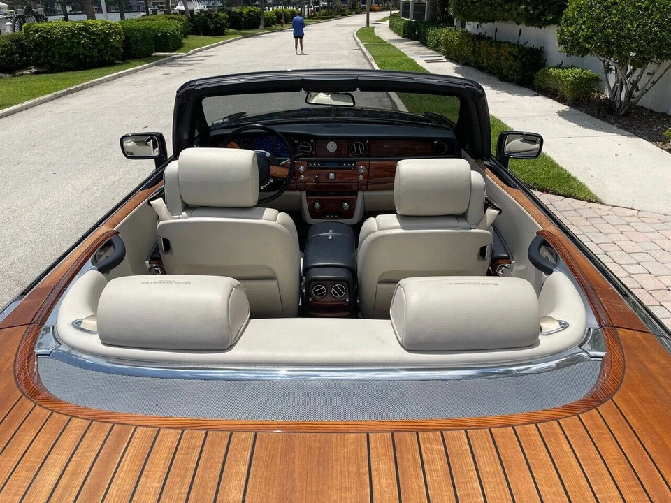 2009 Rolls-Royce Phantom VII - Image 14 of 31