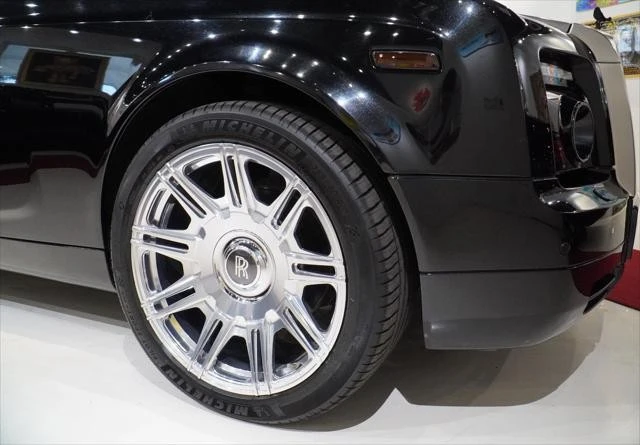 2009 Rolls-Royce Phantom VII - Image 15 of 31