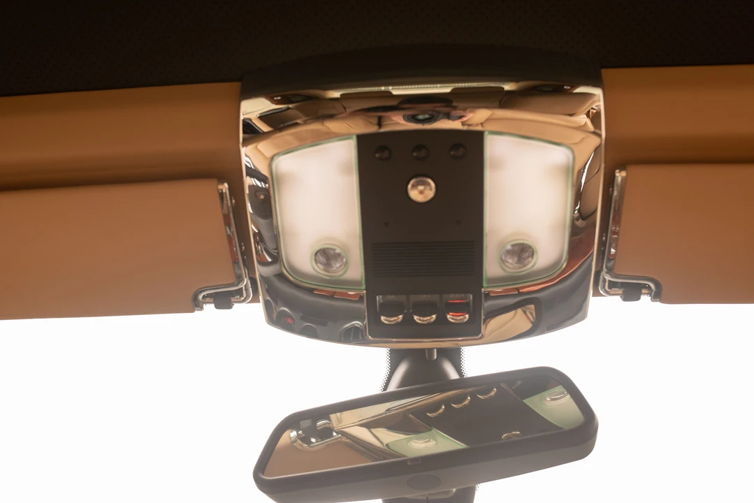 2009 Rolls-Royce Phantom VII - Image 16 of 31