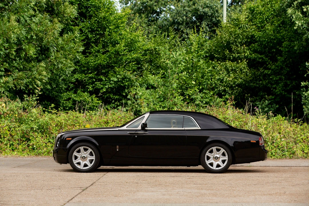 2009 Rolls-Royce Phantom VII - Image 10 of 31