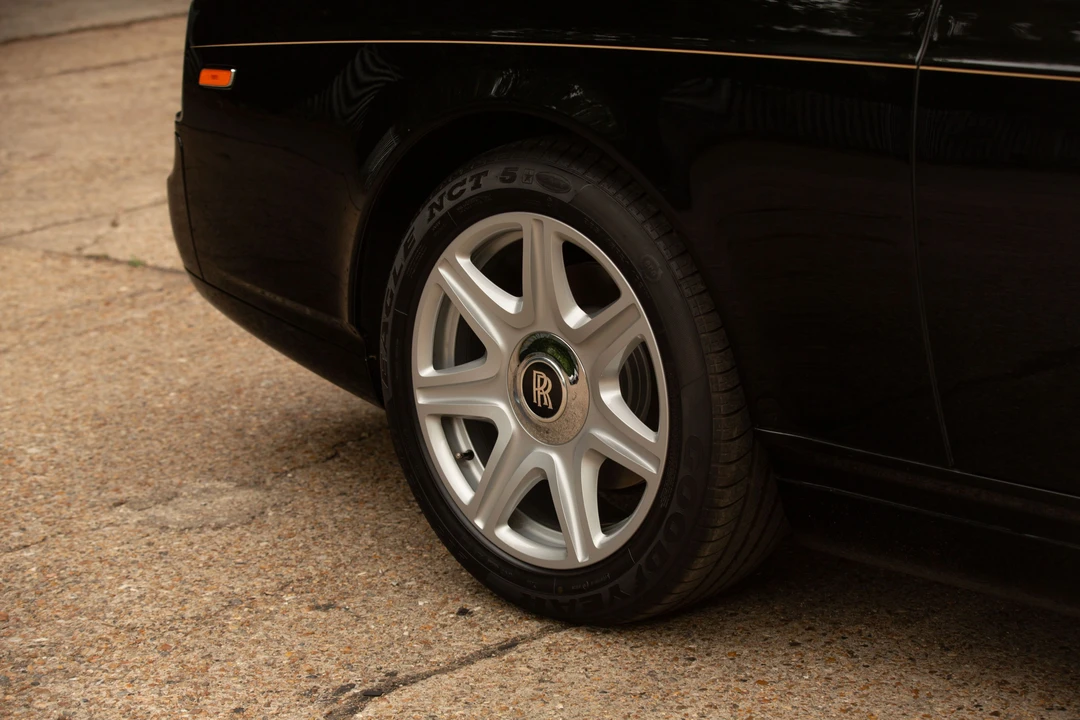 2009 Rolls-Royce Phantom VII - Image 7 of 31