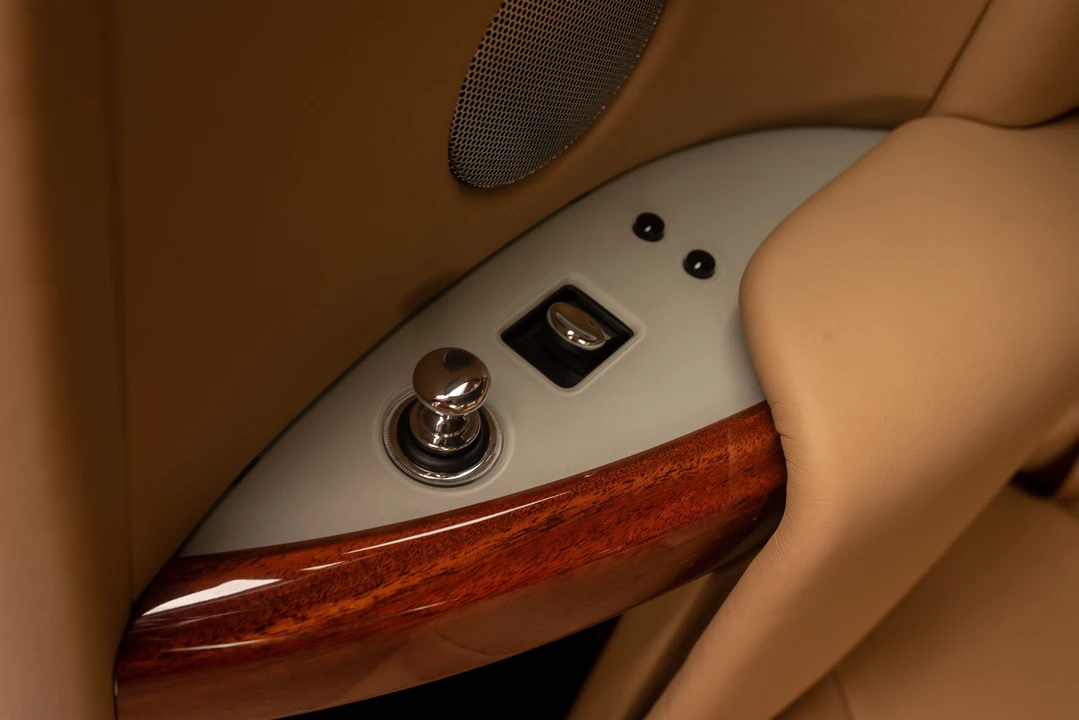 2009 Rolls-Royce Phantom VII - Image 23 of 31