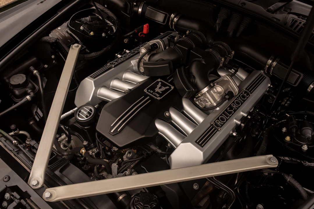 2009 Rolls-Royce Phantom VII - Image 2 of 31