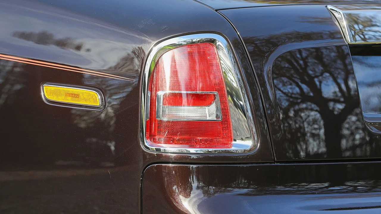 2009 Rolls-Royce Phantom VII - Image 22 of 31