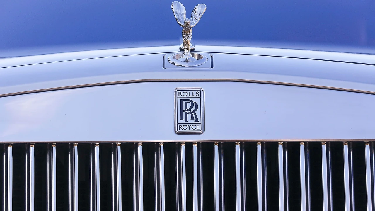 2009 Rolls-Royce Phantom VII - Image 14 of 31