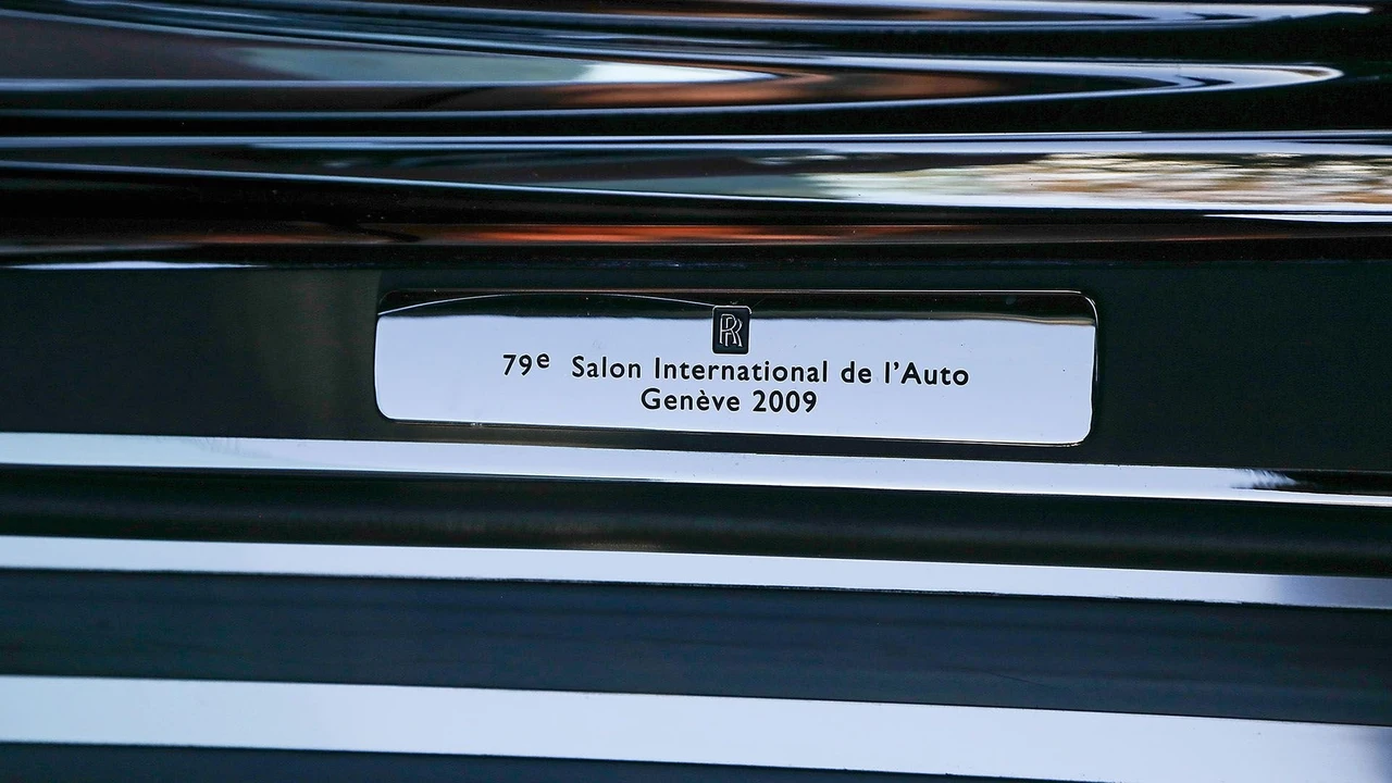 2009 Rolls-Royce Phantom VII - Image 26 of 31