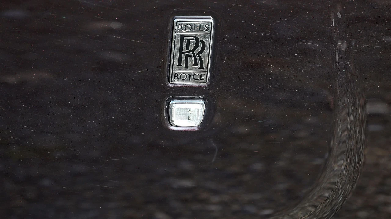 2009 Rolls-Royce Phantom VII - Image 16 of 31