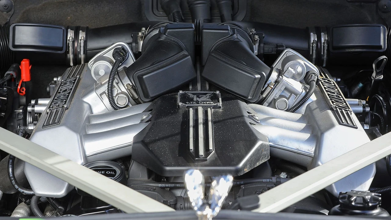 2009 Rolls-Royce Phantom VII - Image 7 of 31