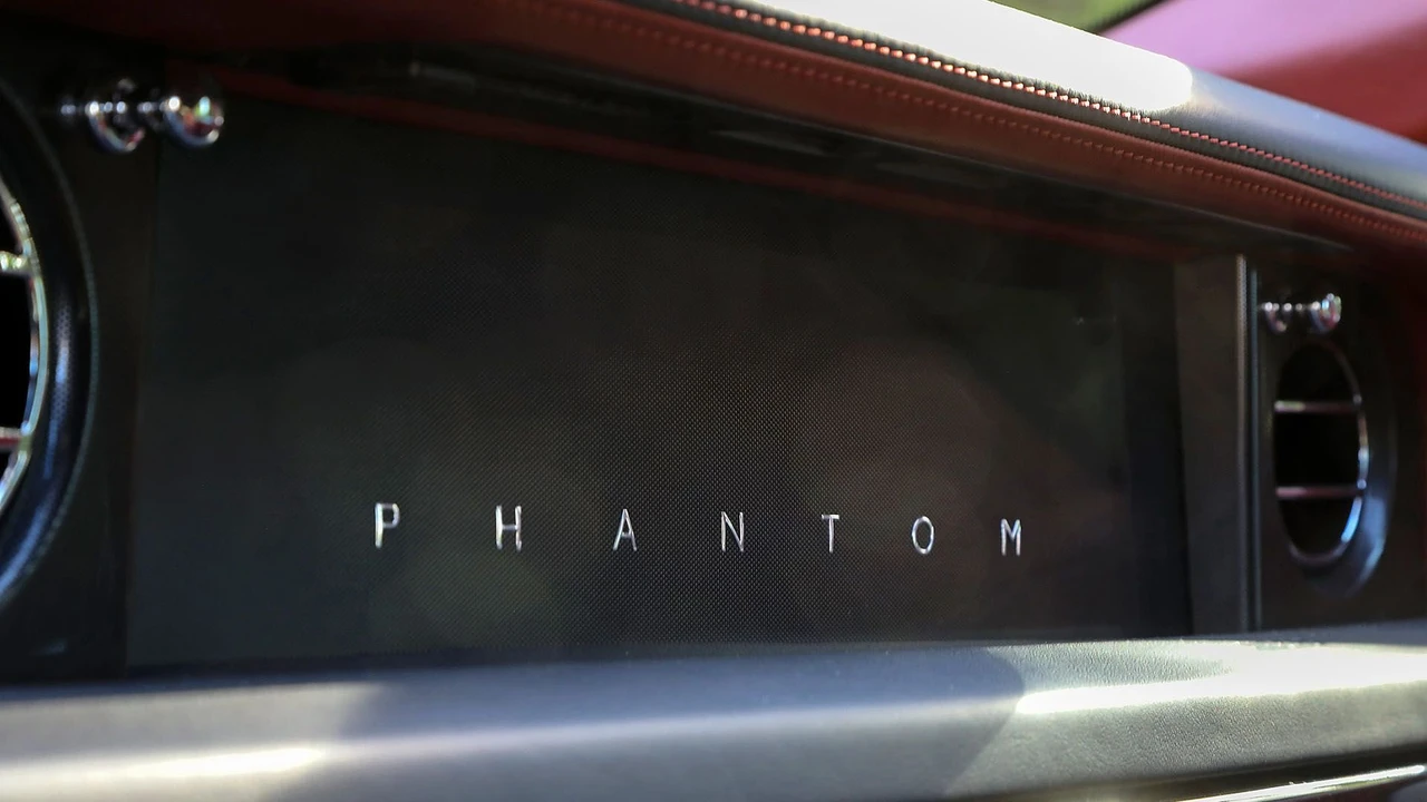 2009 Rolls-Royce Phantom VII - Image 30 of 31