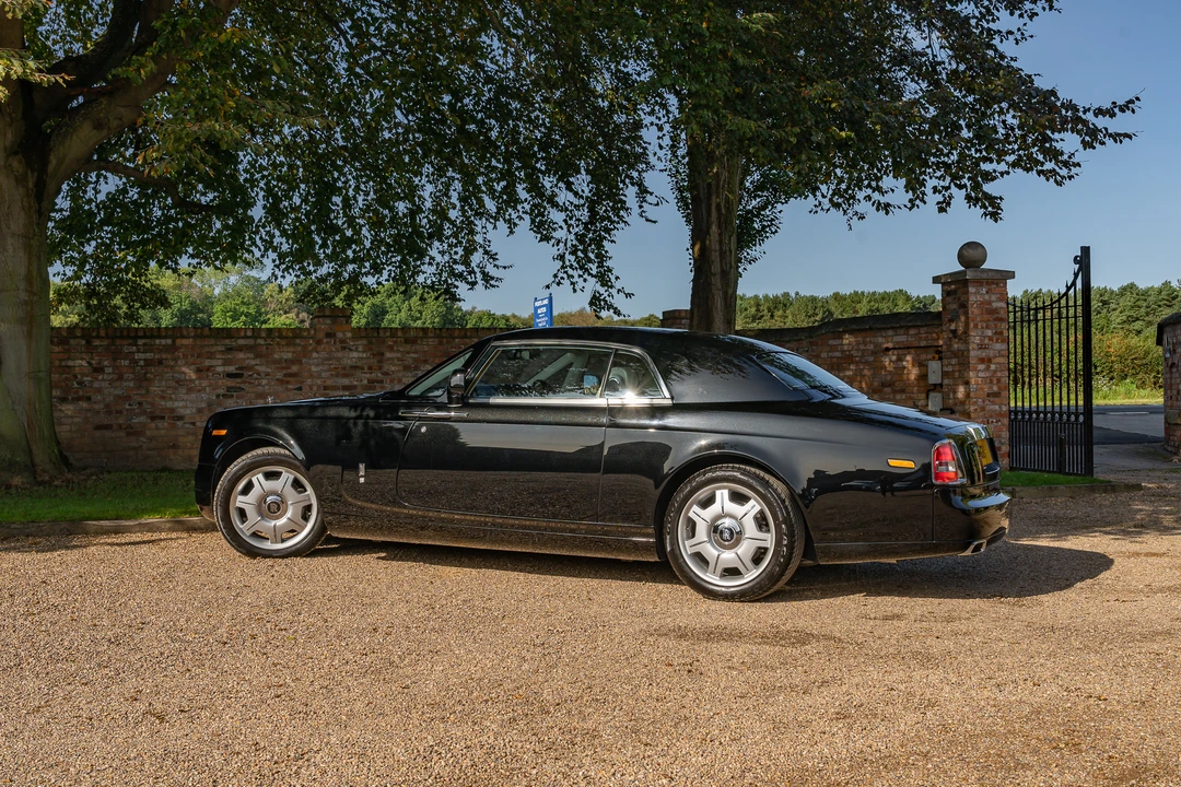2009 Rolls-Royce Phantom VII - Image 20 of 31