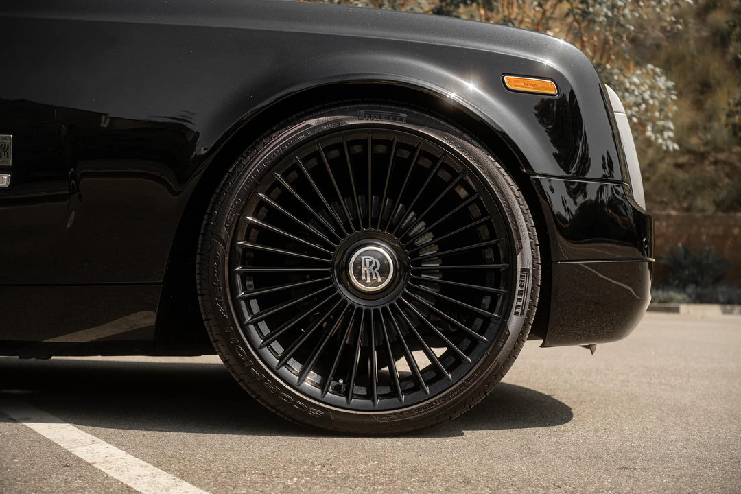 2009 Rolls-Royce Phantom VII - Image 26 of 31