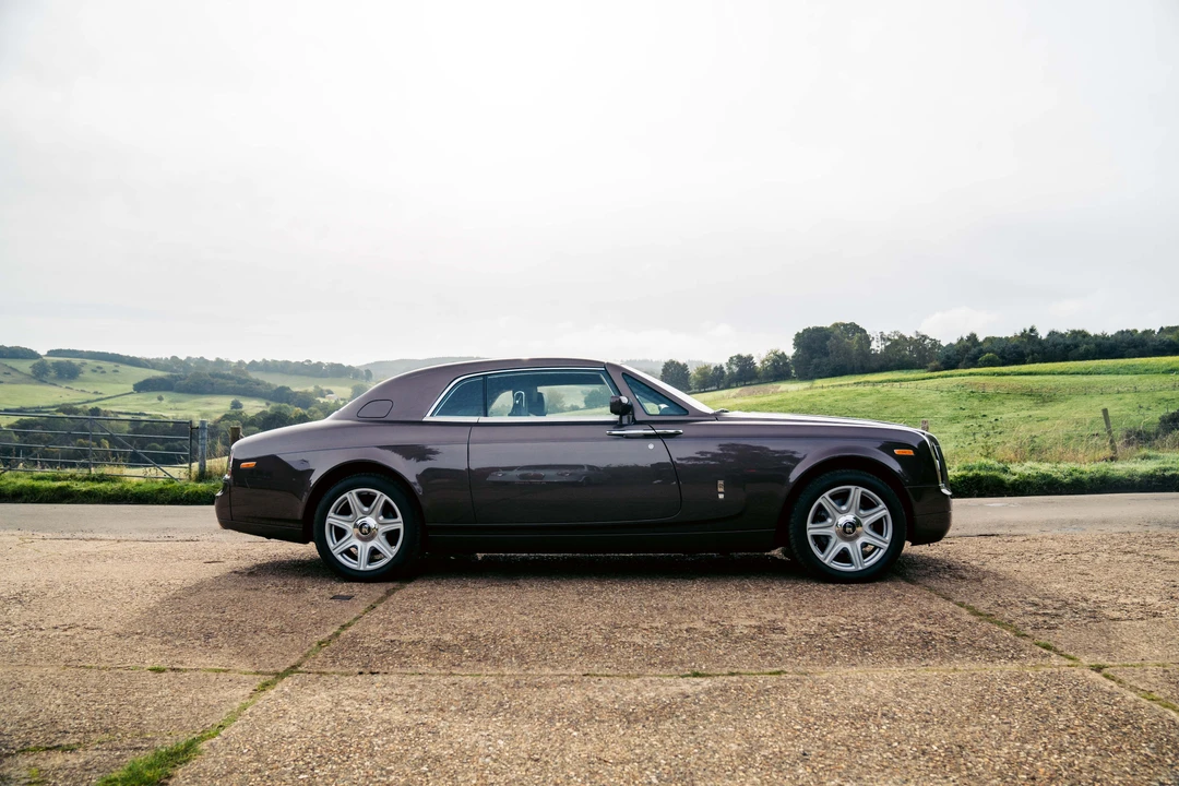 2009 Rolls-Royce Phantom VII - Image 5 of 31