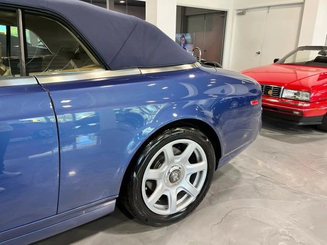 2009 Rolls-Royce Phantom VII - Image 14 of 21