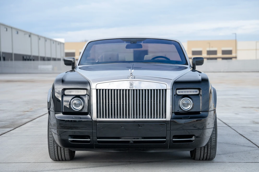 2009 Rolls-Royce Phantom VII - Image 2 of 31