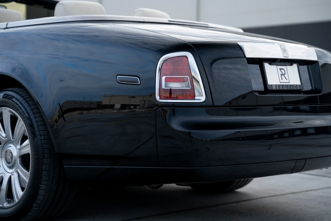 2009 Rolls-Royce Phantom VII - Image 27 of 31