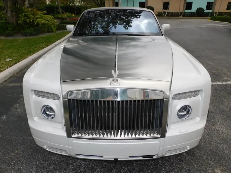 2009 Rolls-Royce Phantom VII - Image 8 of 31