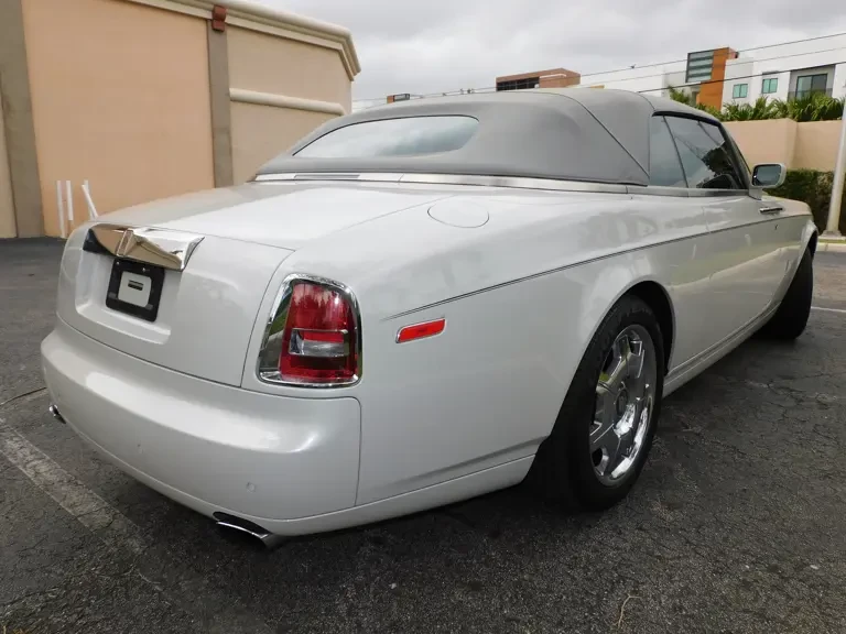 2009 Rolls-Royce Phantom VII - Image 11 of 31