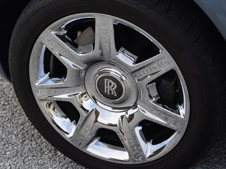 2009 Rolls-Royce Phantom VII - Image 25 of 31