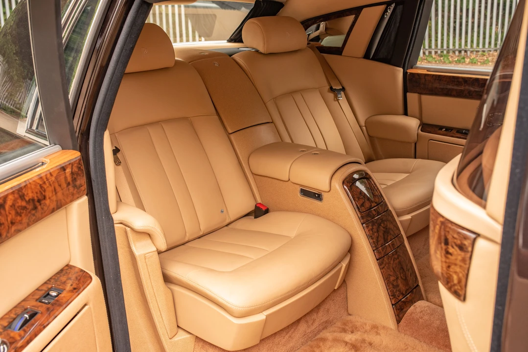 2009 Rolls-Royce Phantom VII - Image 21 of 31