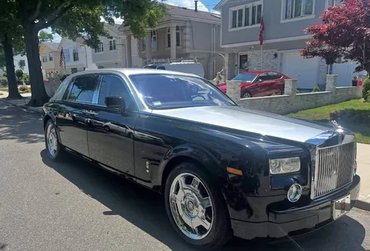 2009 Rolls-Royce Phantom Extended Wheelbase Sedan 4D